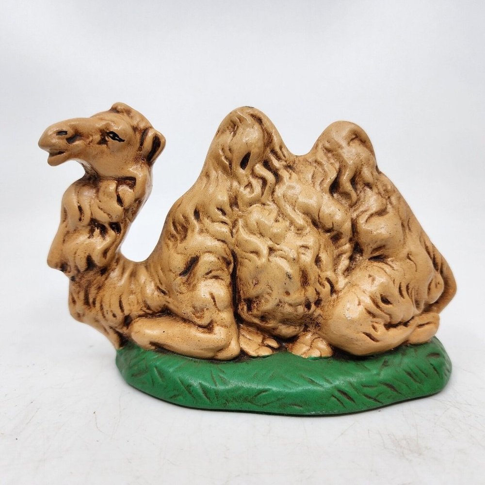 Atlantic Mold Camel Nativity Figure Hand Painted Ceramic Sitting 3.75 in VTG